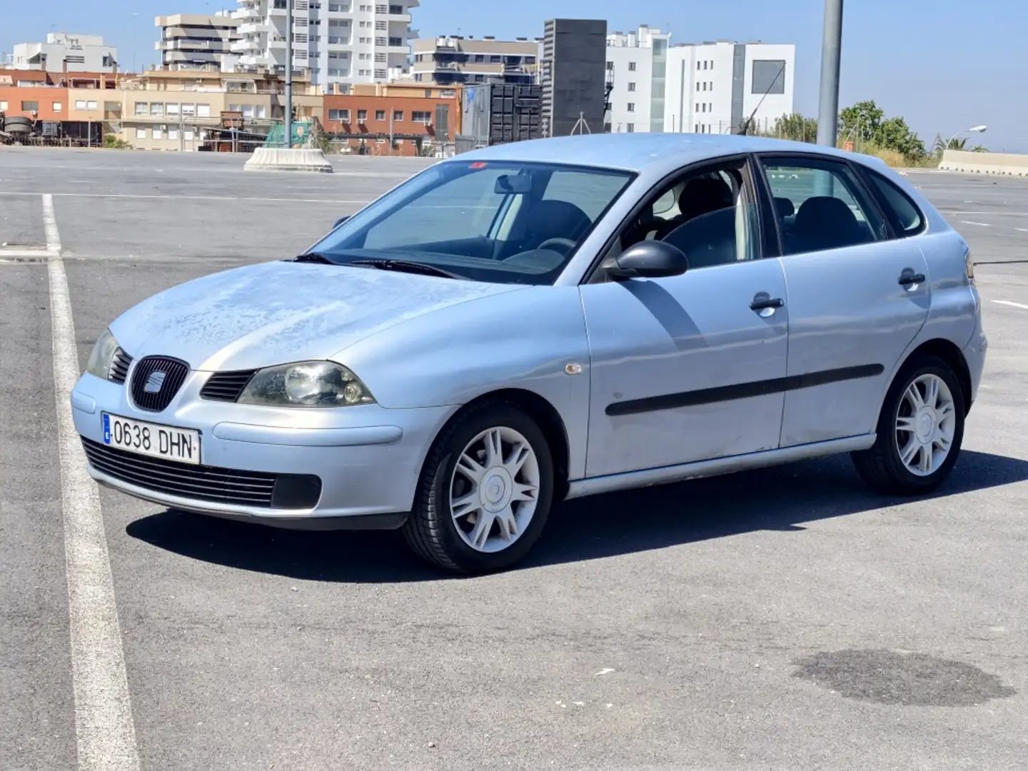 SEAT Ibiza 1.9 SDi Reference Gris - 2
