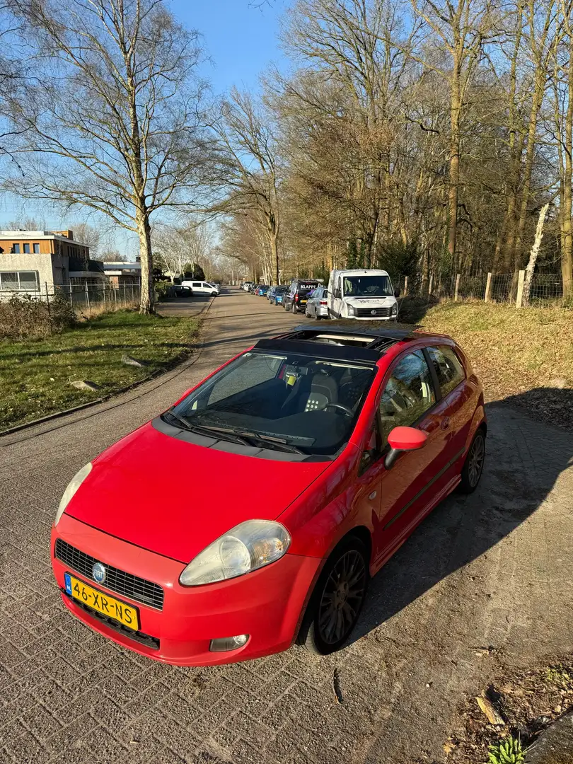 Fiat Punto 1.4-16V Sport Rood - 1