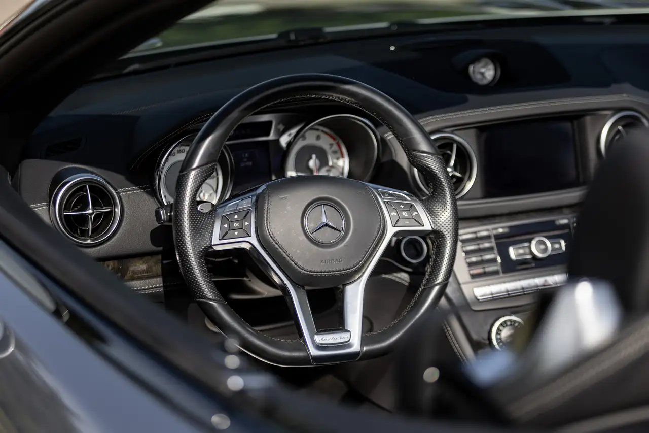 Mercedes-Benz SL fotografie Mercedes-Benz SL