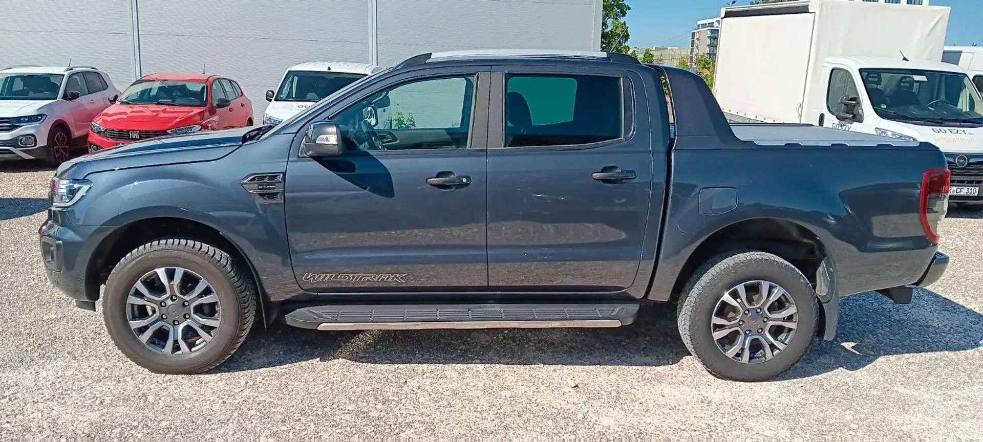 Ford Ranger Wildtrak Doppelkabine 4x4 Gris - 2