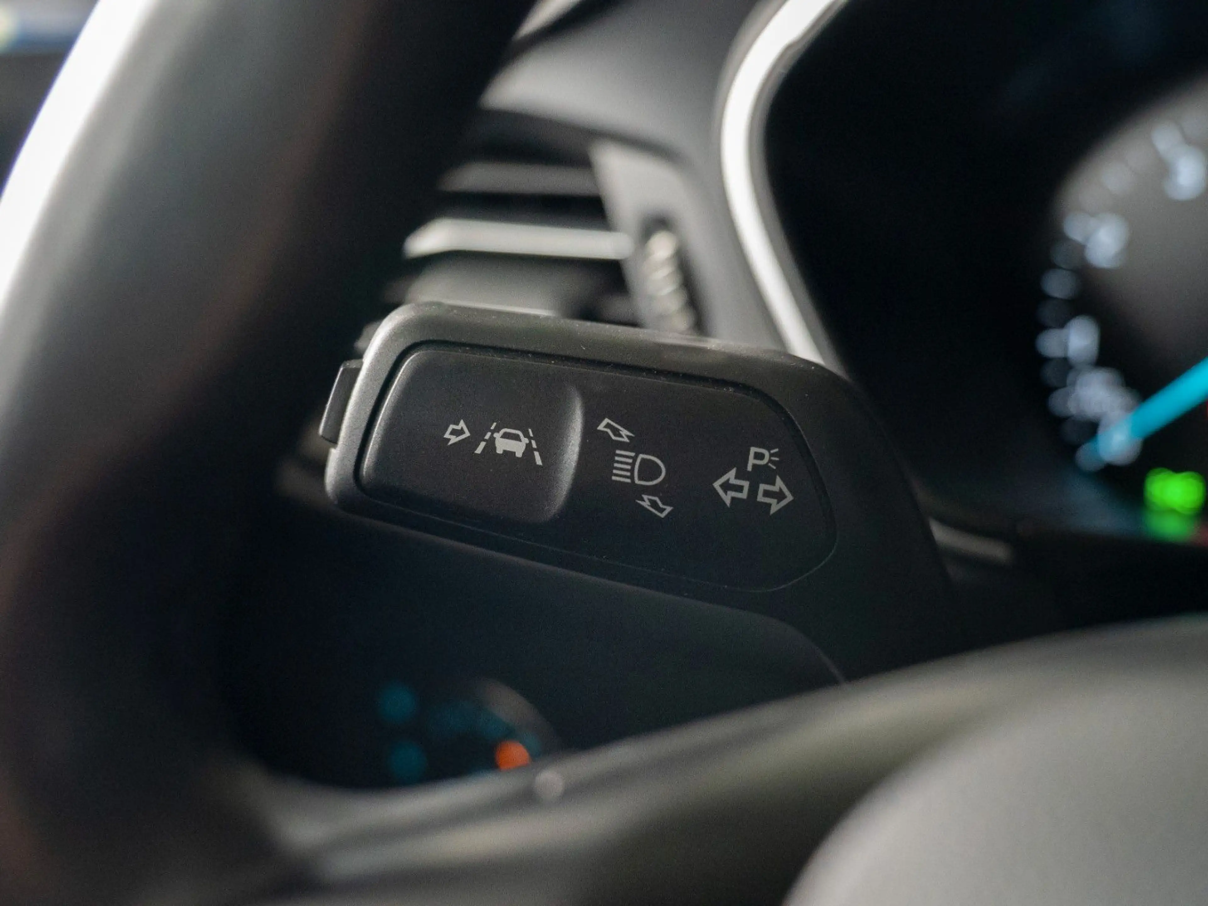 Ford Focus JRC*LED*Kamera*Winter P.*Induktionslades. — photo 13