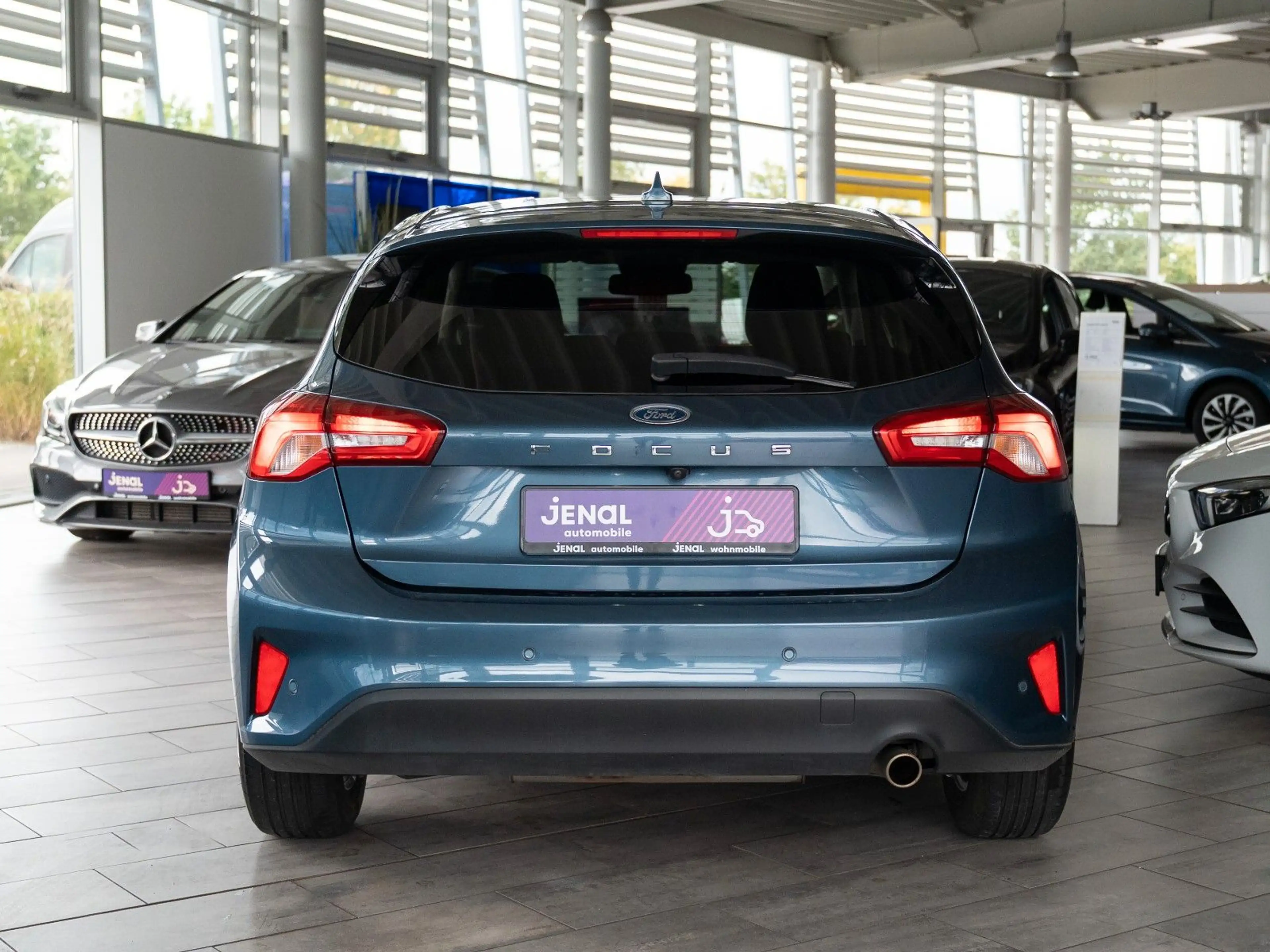 Ford Focus JRC*LED*Kamera*Winter P.*Induktionslades. — photo 3