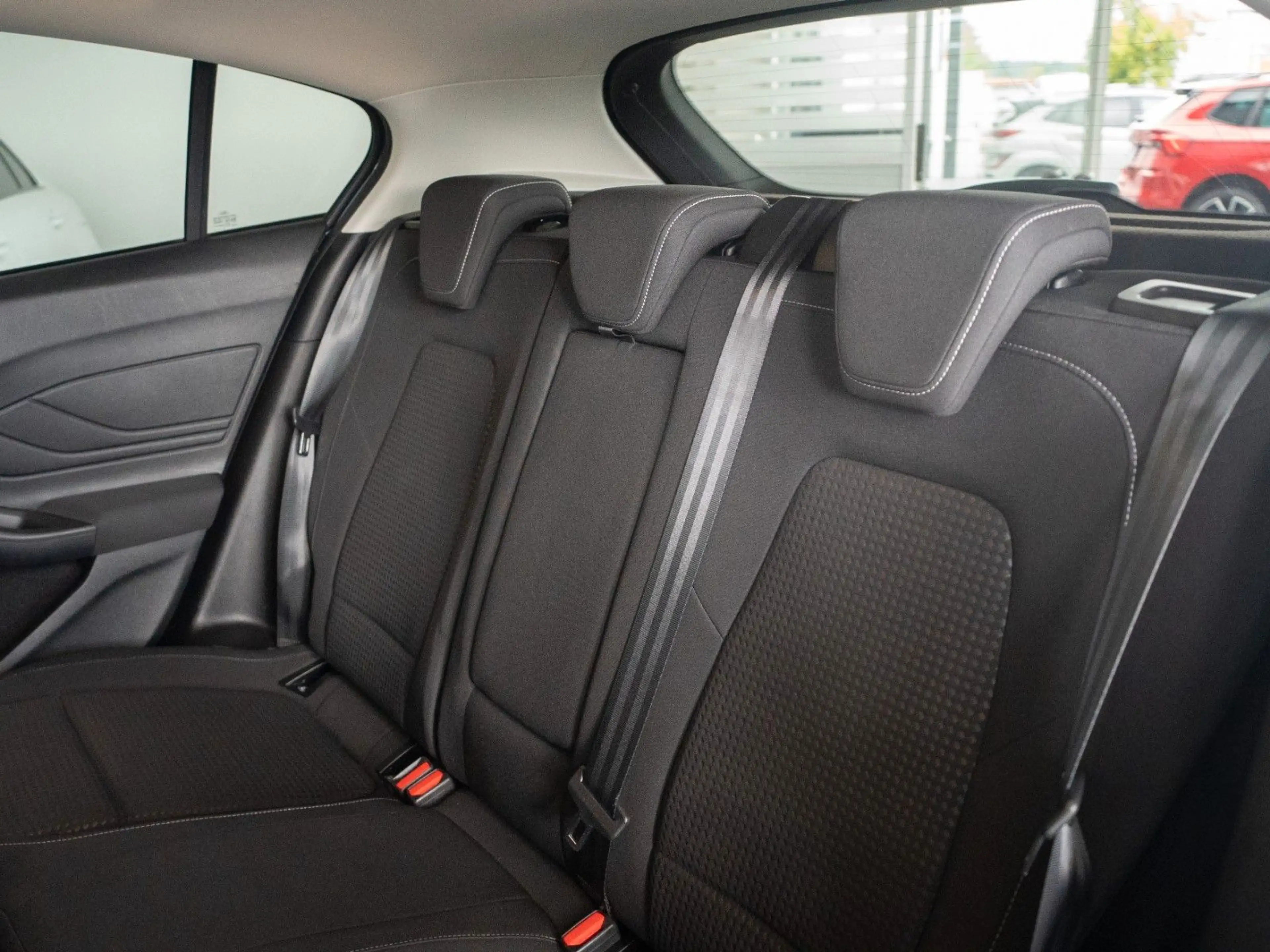 Ford Focus JRC*LED*Kamera*Winter P.*Induktionslades. — photo 18