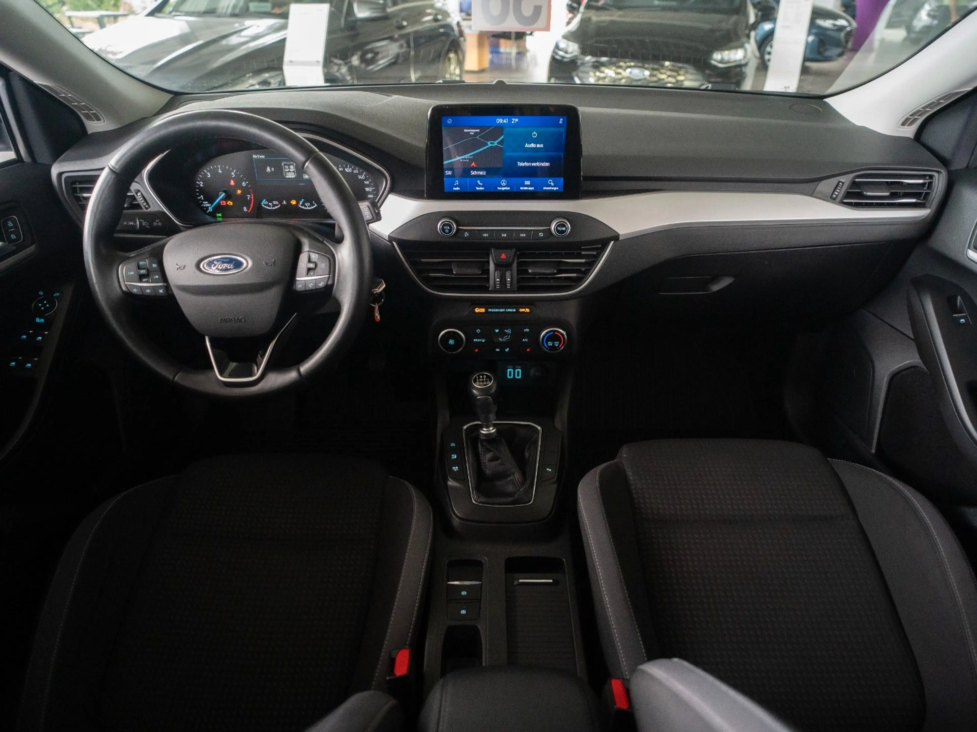 Ford Focus JRC*LED*Kamera*Winter P.*Induktionslades. — photo 5