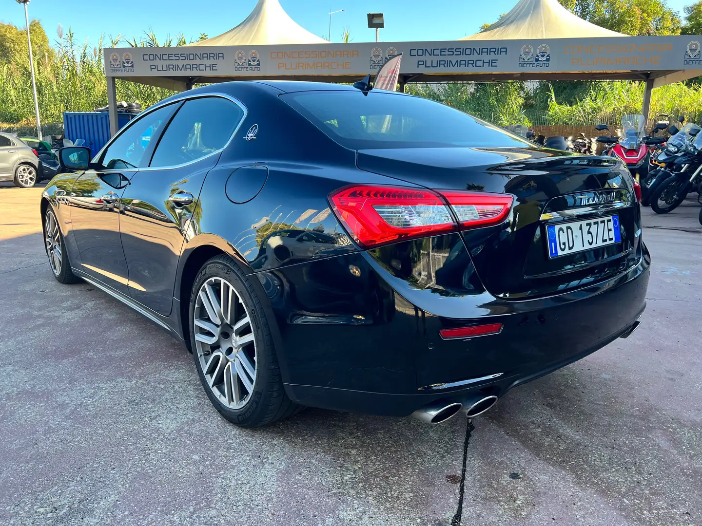 Maserati Ghibli V6 Diesel 275 CV Nero - 2