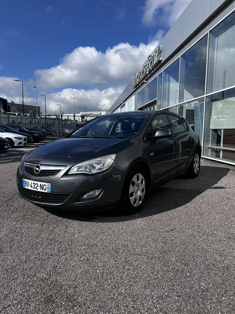 Opel Astra 1.7 CDTI 110 ch FAP Enjoy - 1