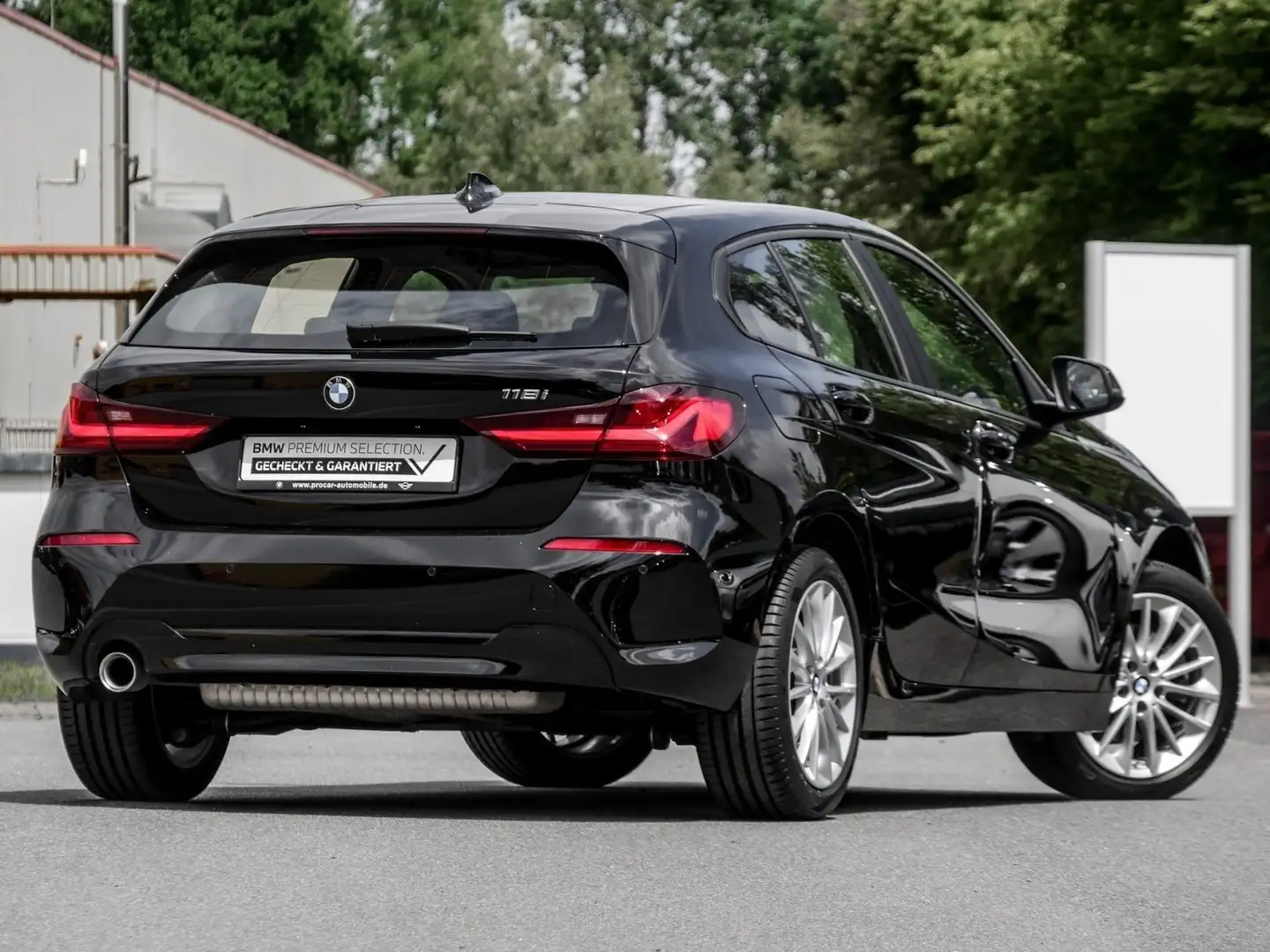 BMW 118 i ADVANTAGE+PANO+SHZ+PDC+LED Marrón - 2