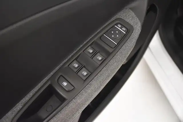 Renault Zoe view 14
