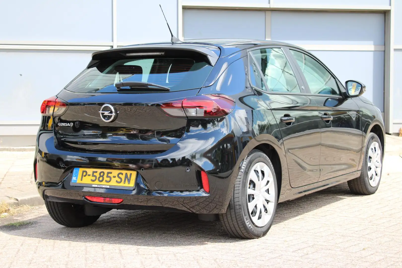Opel Corsa-e Edition 50 kWh 136pk | Navigatie via App | Stoelve Zwart - 2