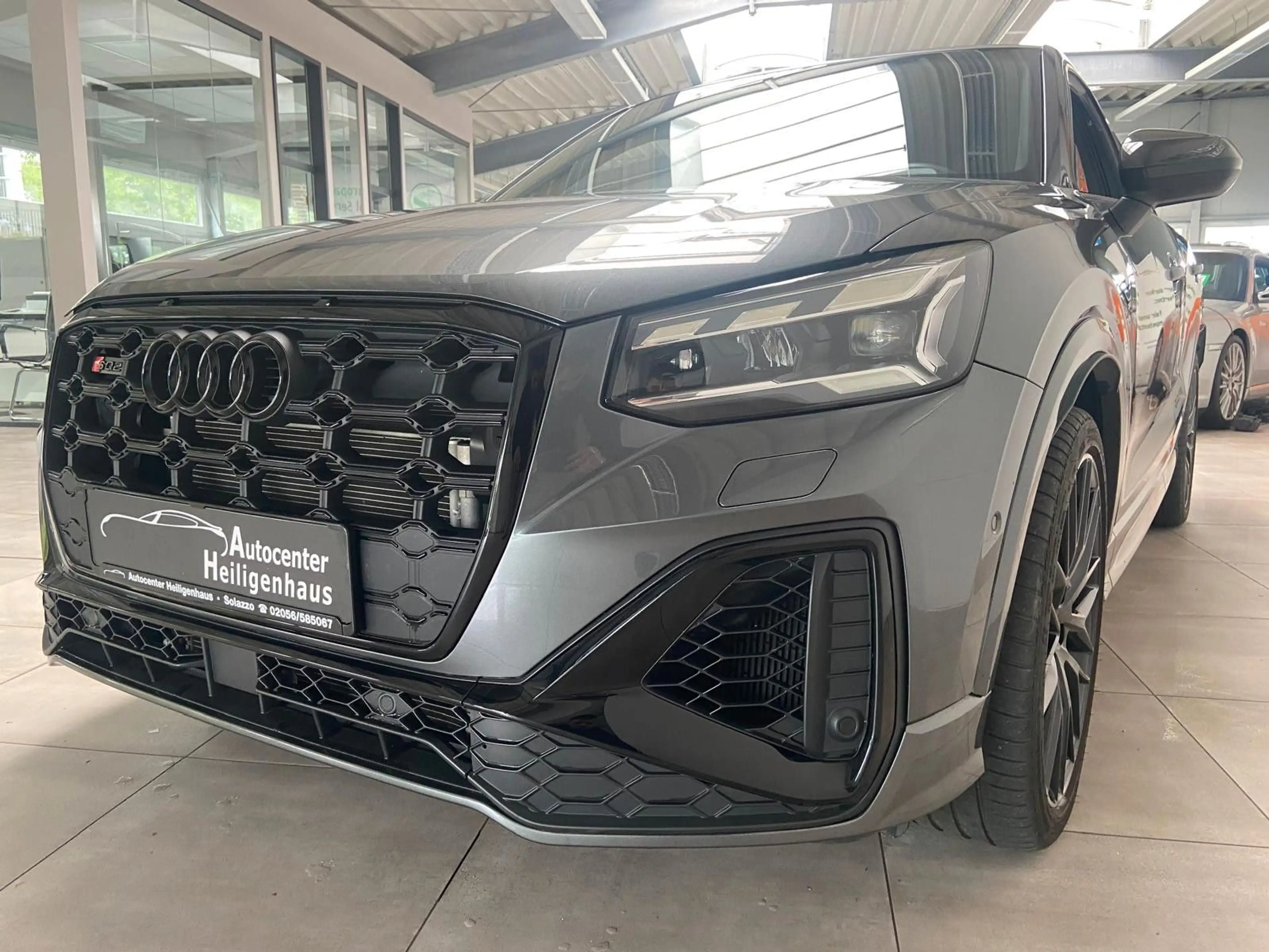 Audi SQ2 2.0 TFSI quattro MatrixLED Navi Sonos Carbon — photo 10