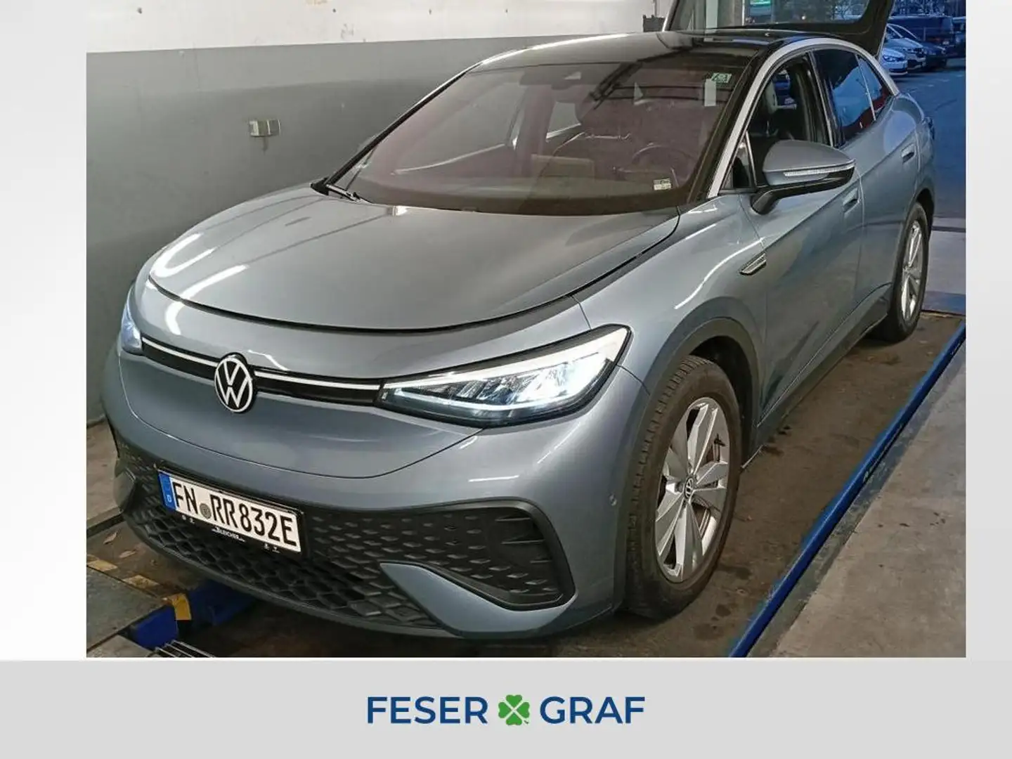 Volkswagen ID.5 82 kWh Pro Performance AHK WÄPU ACC KAM LED Blau - 1