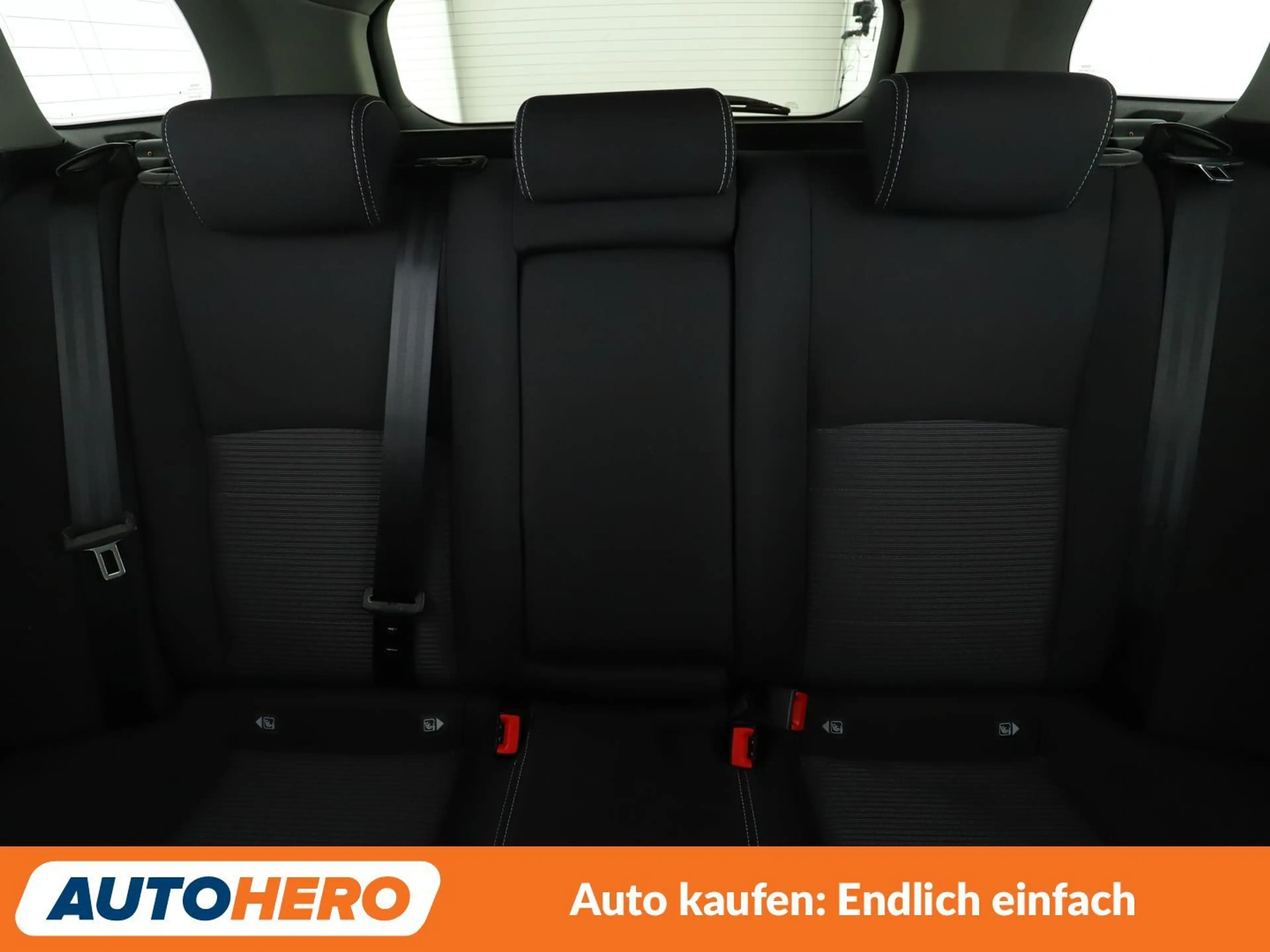 Toyota Avensis 1.8 Edition-S+ *NAVI*CAM*TEMPO*SHZ*ALU* — photo 15