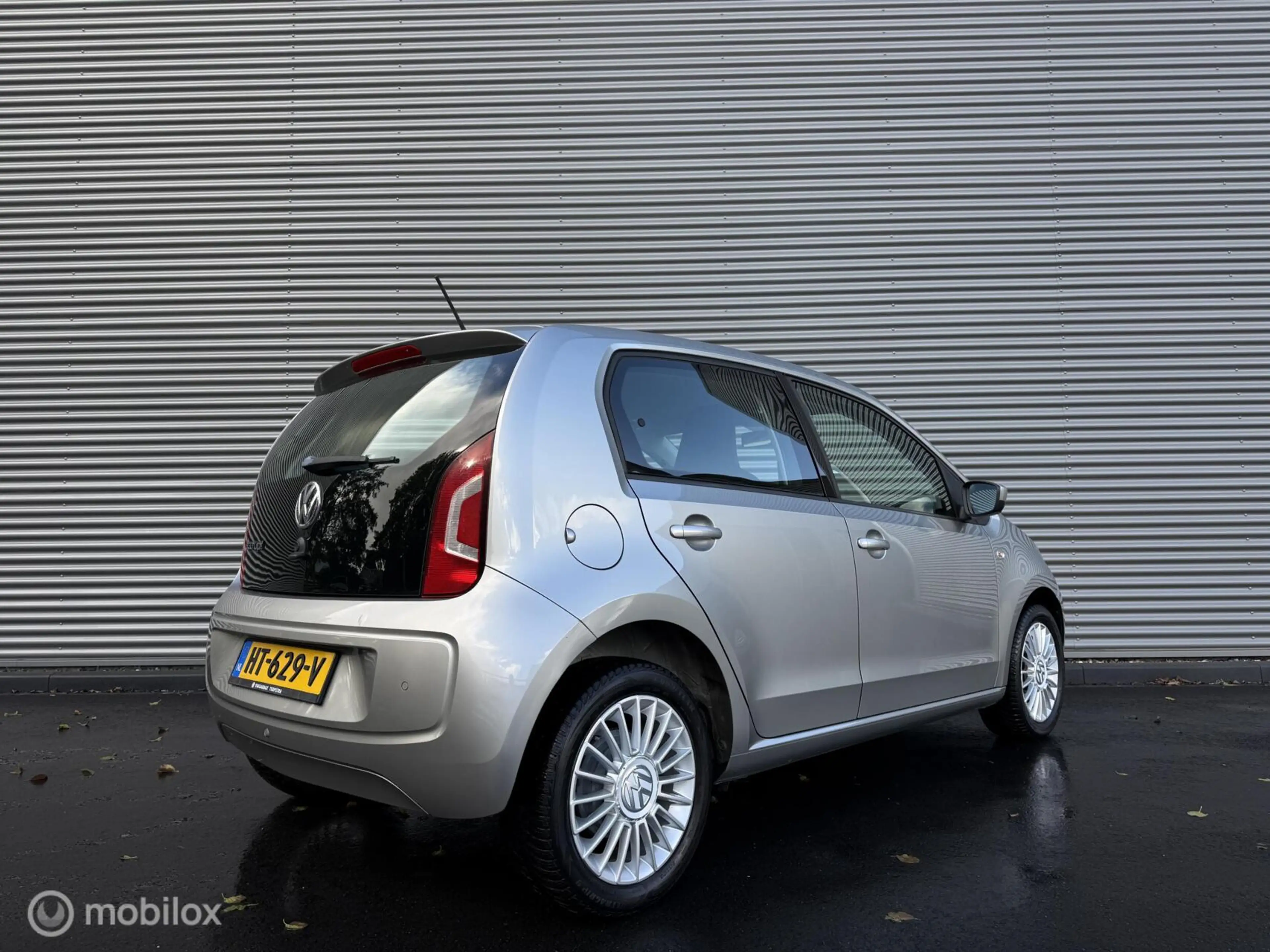 Volkswagen up! 1.0 high up! 5DRS BlueMotion CNG/Benzine | Airco | — photo 2