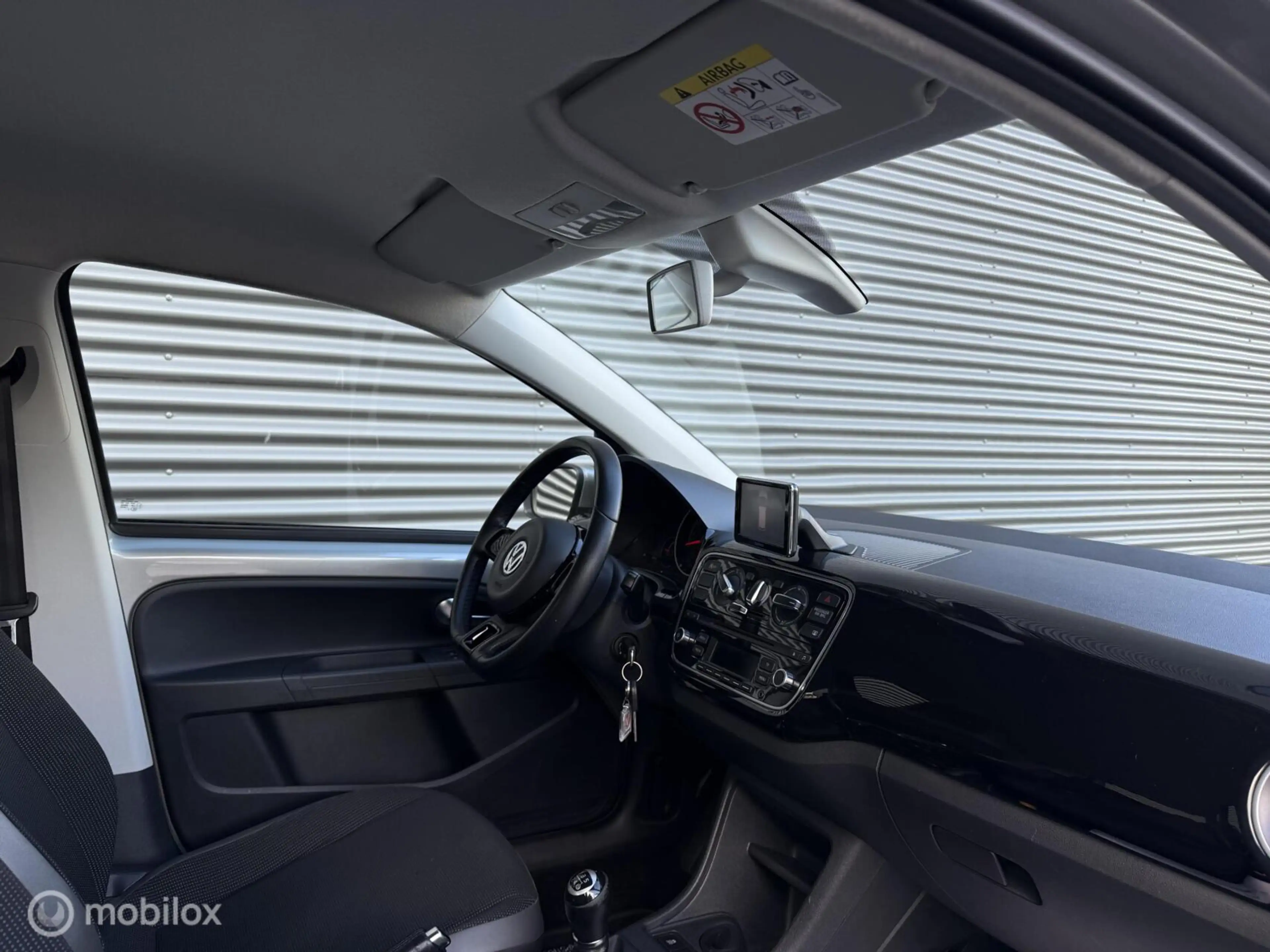 Volkswagen up! 1.0 high up! 5DRS BlueMotion CNG/Benzine | Airco | — photo 8