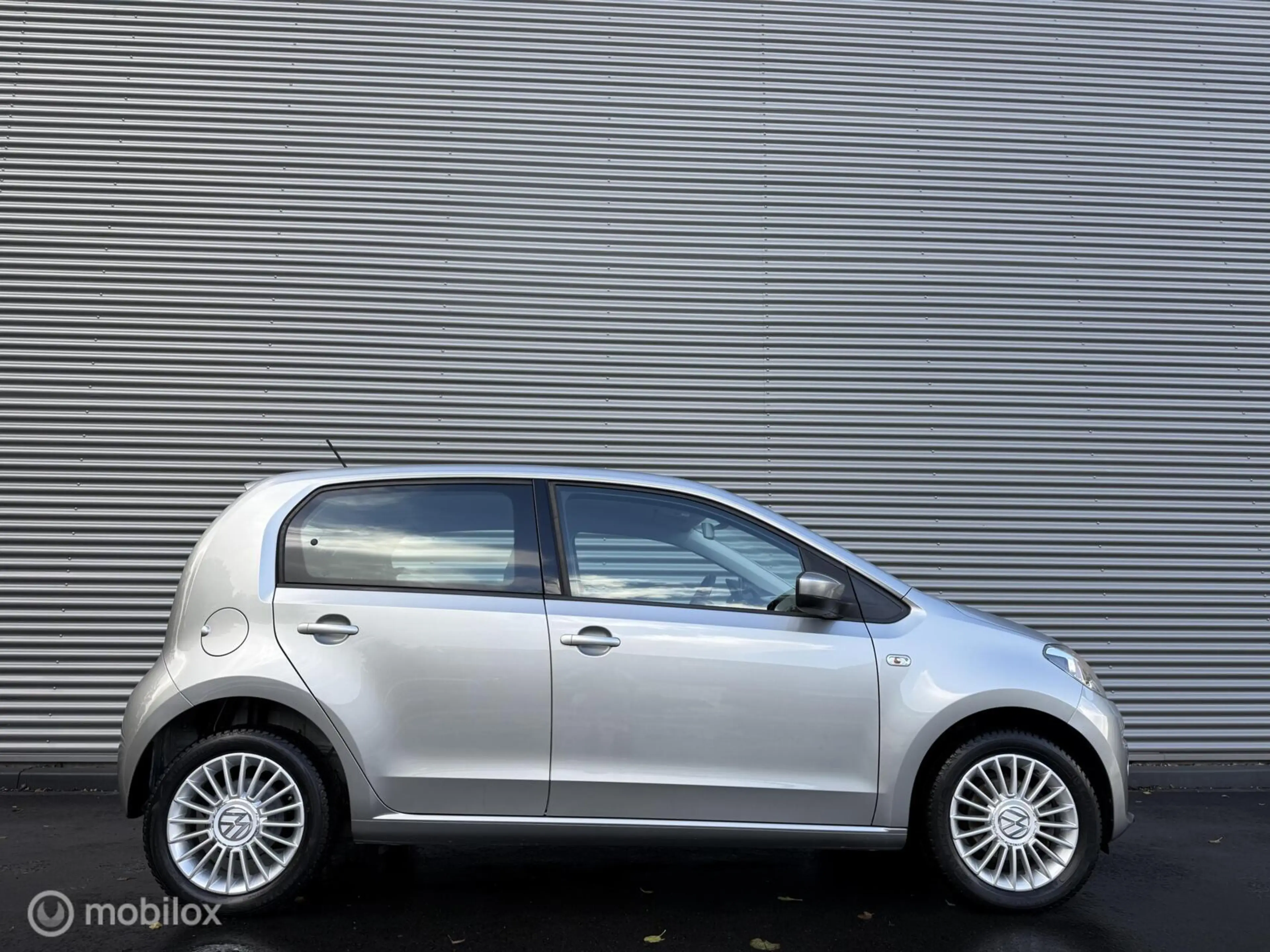 Volkswagen up! 1.0 high up! 5DRS BlueMotion CNG/Benzine | Airco | — photo 7