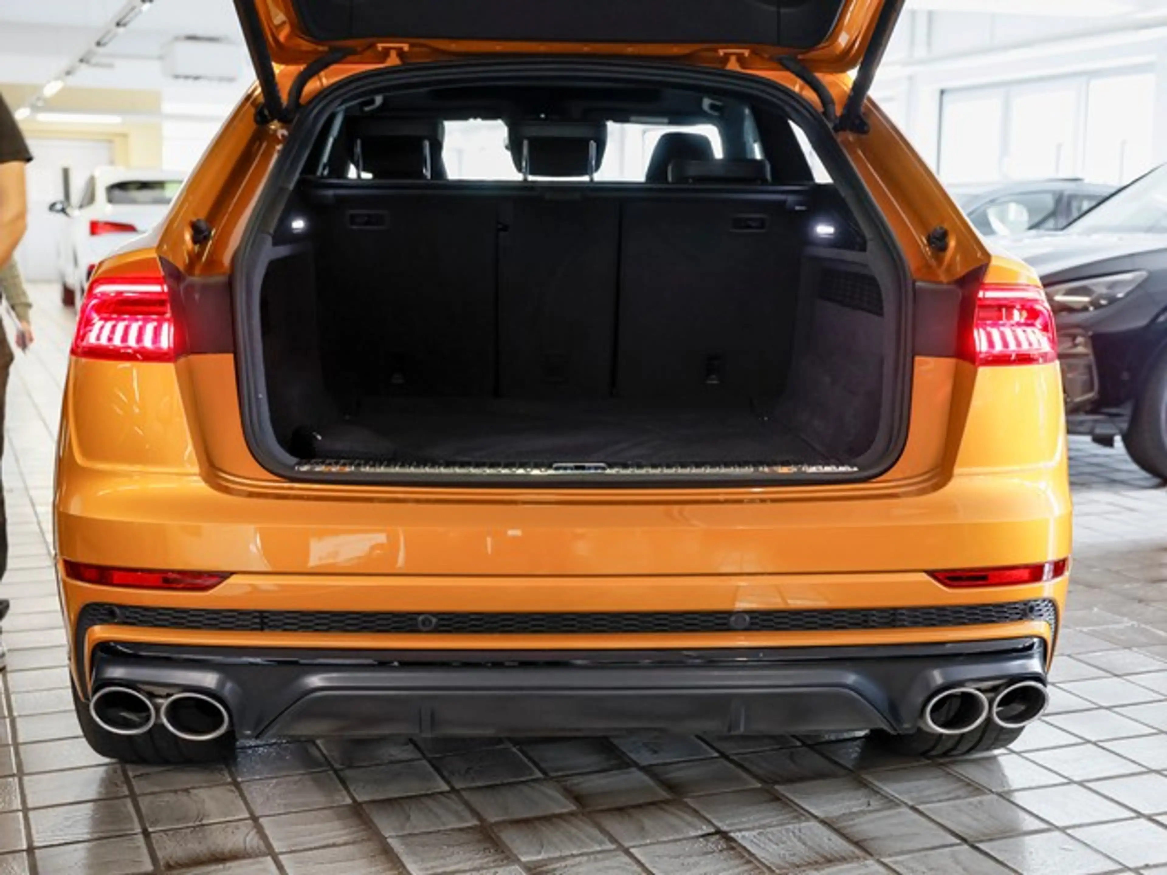 Audi SQ8 TFSI LM23 AHK ACC HD Matrix Pano B&O Luft. Memo... — photo 14