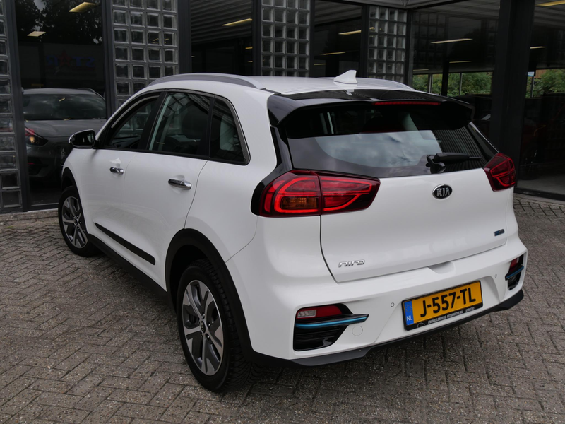 Kia e-Niro DynamicLine 64 kWh — photo 15