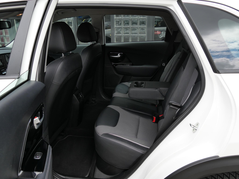 Kia e-Niro DynamicLine 64 kWh — photo 6