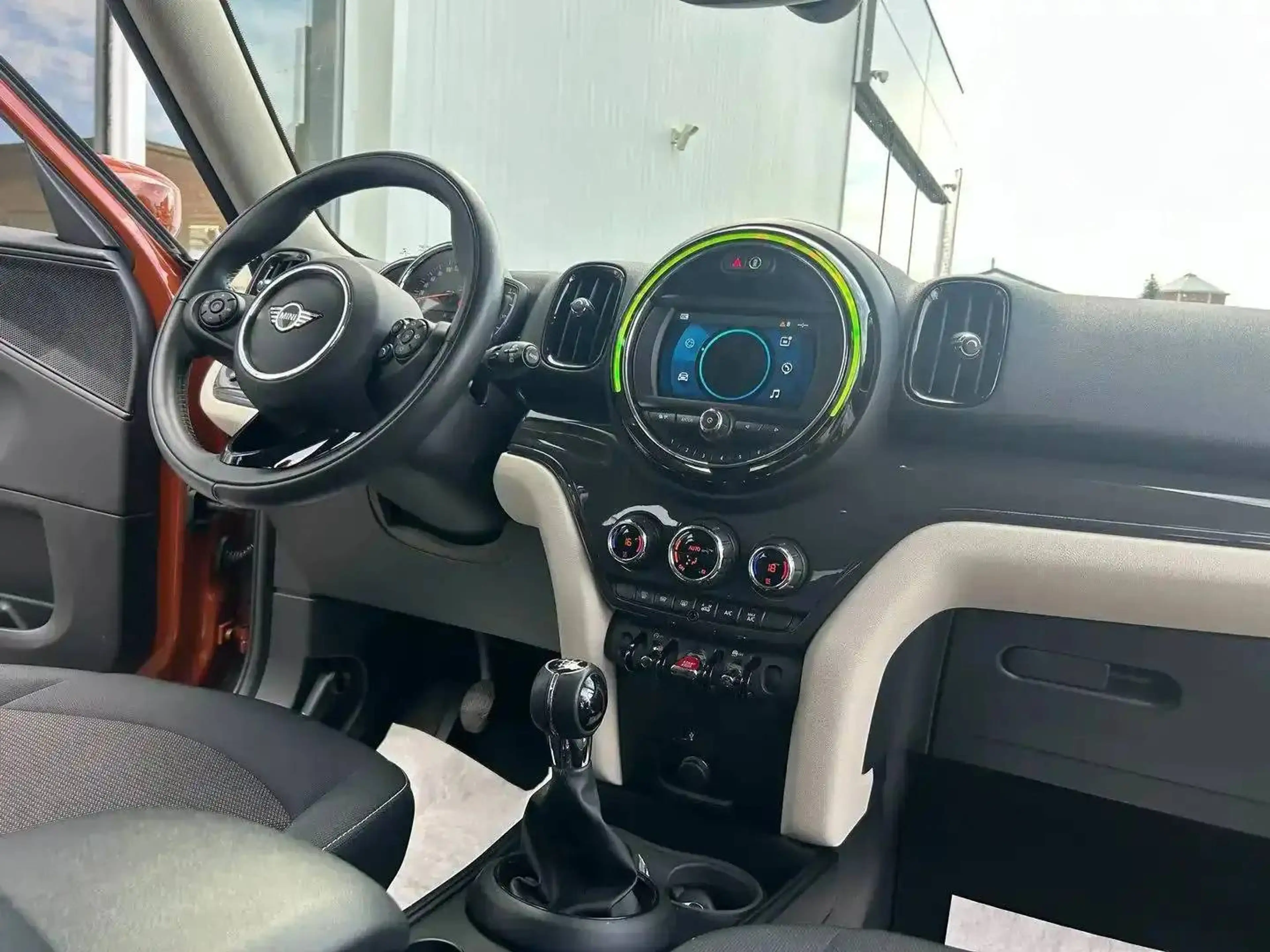 MINI One D Countryman 1.5 *LED AMBIANCE*XENON*1er PROPRIETAIRE*GARANTIE* — photo 8