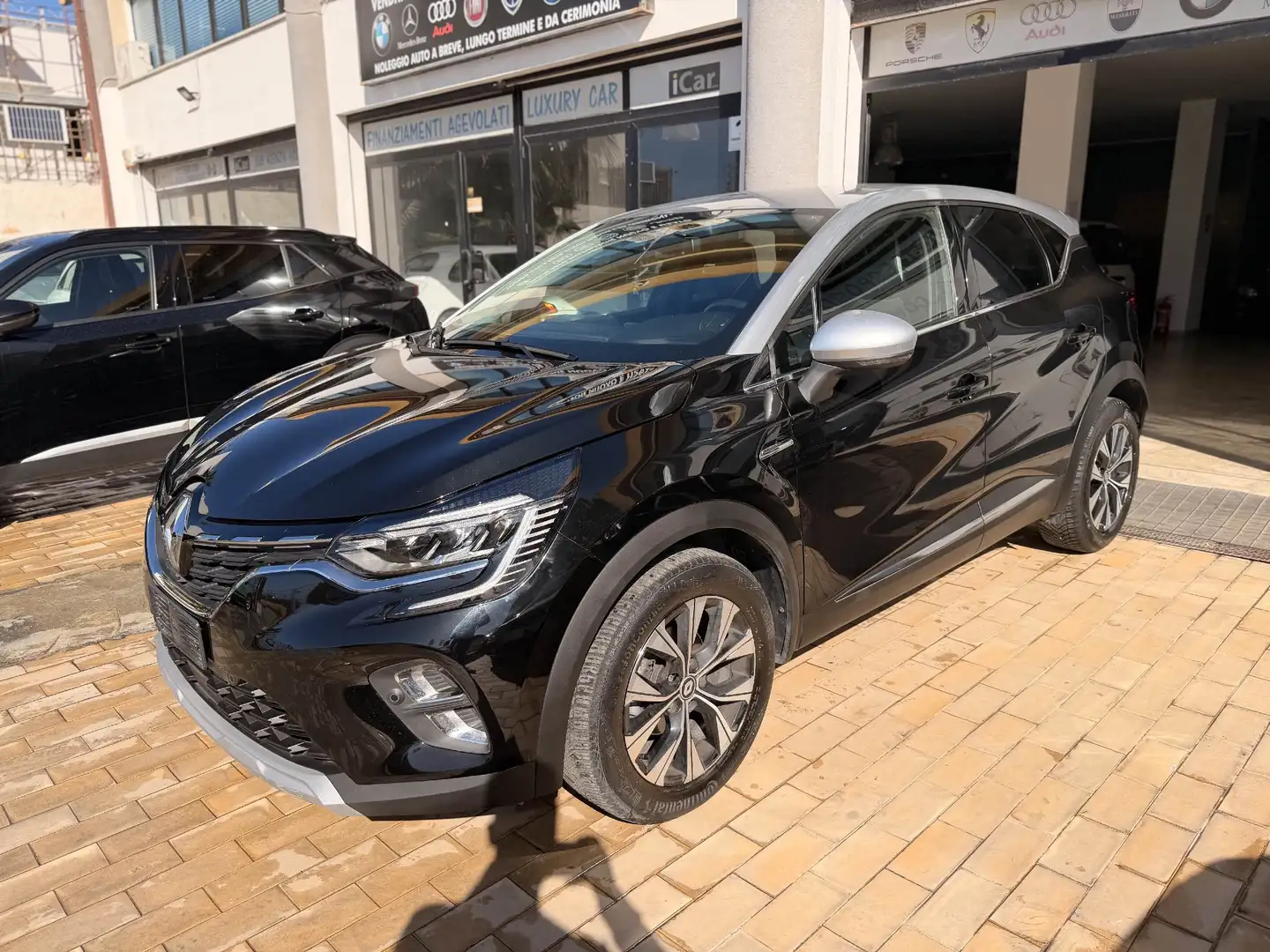 Renault Captur 1.0 tce Techno 90cv - foto 1