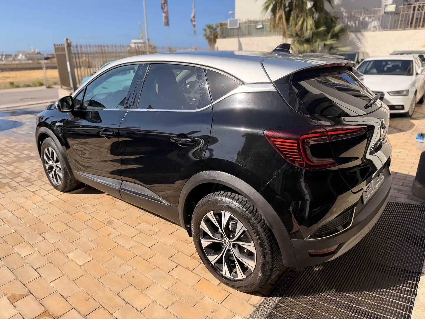 Renault Captur 1.0 tce Techno 90cv - foto 3