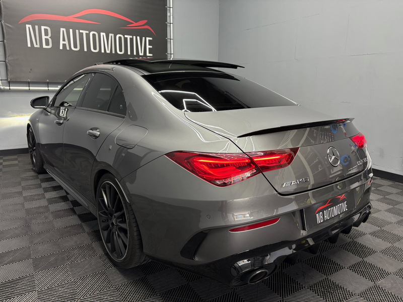 Mercedes-Benz CLA 35 AMG 4MATIC Premium Plus — photo 2