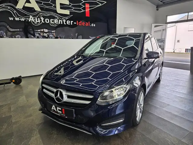 Mercedes-Benz B-Class view 4