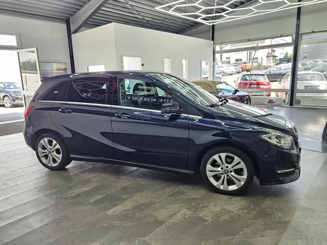 Mercedes-Benz B-Class view 10
