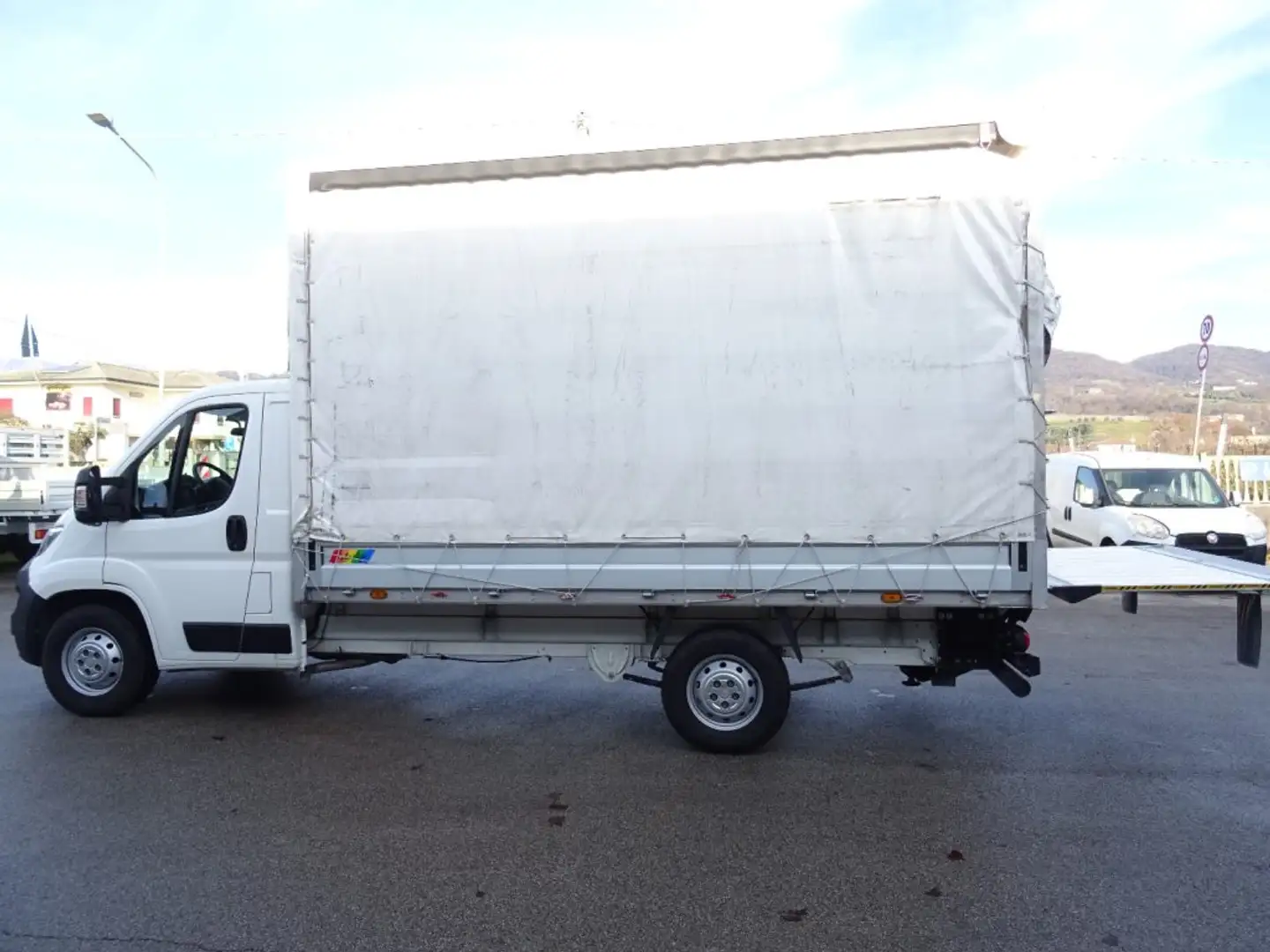 Citroen Jumper 35Q MAXI 140HP PLungo Centinato+Sponda PALFINGER Blanc - 1