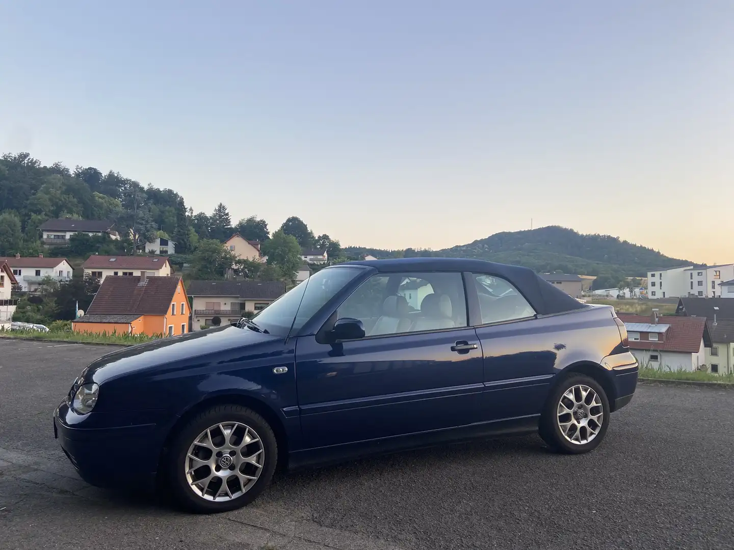 Volkswagen Golf Cabriolet Cabrio 2.0 Highline - 2