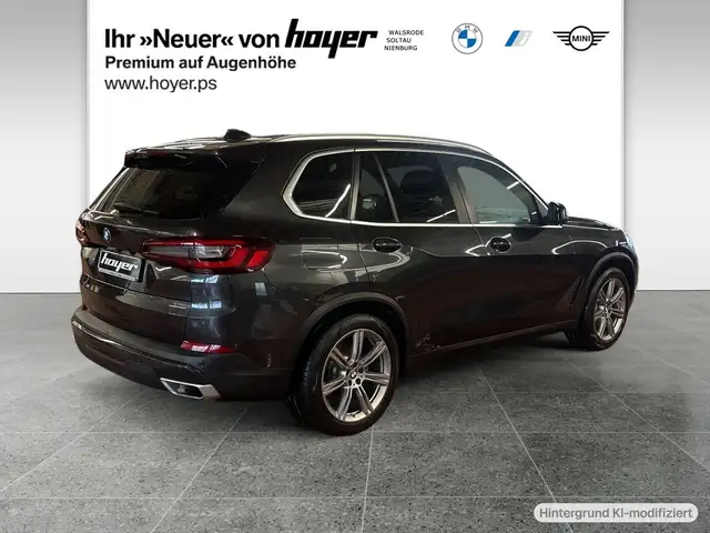 BMW X5 X5 view 2