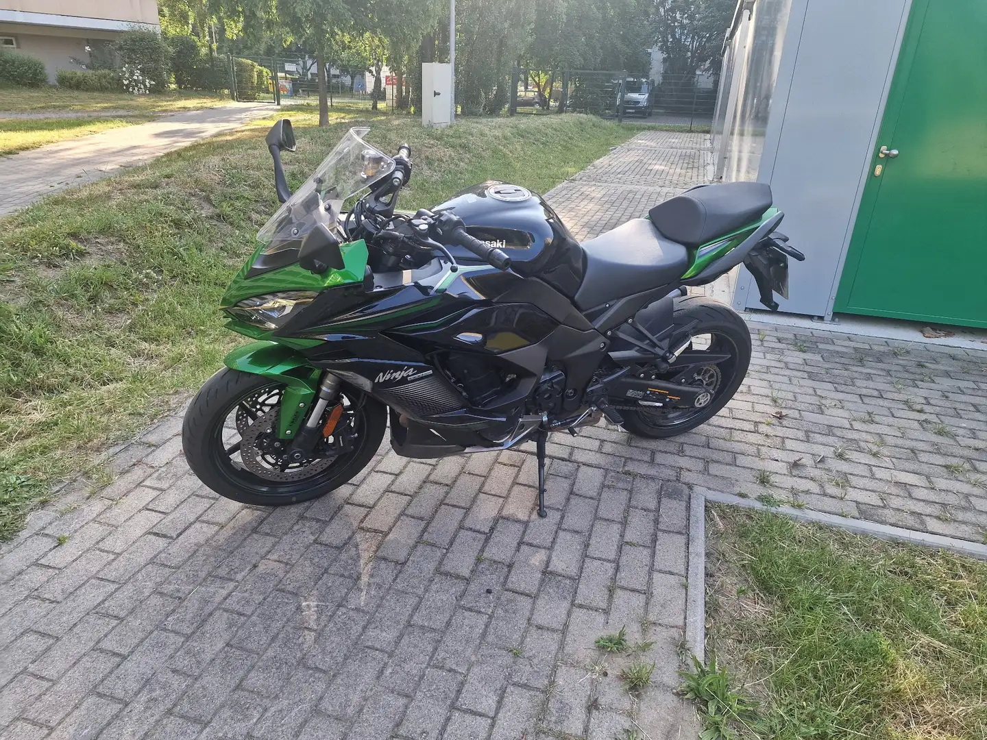 Kawasaki Ninja 1000SX Noir - 2