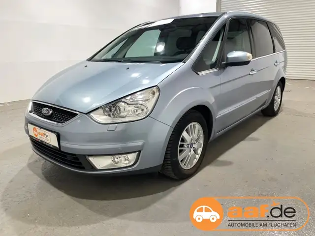 Ford Galaxy 2.0 TDCi Ghia 7-Sitzer Navi Xenon Klima PDC