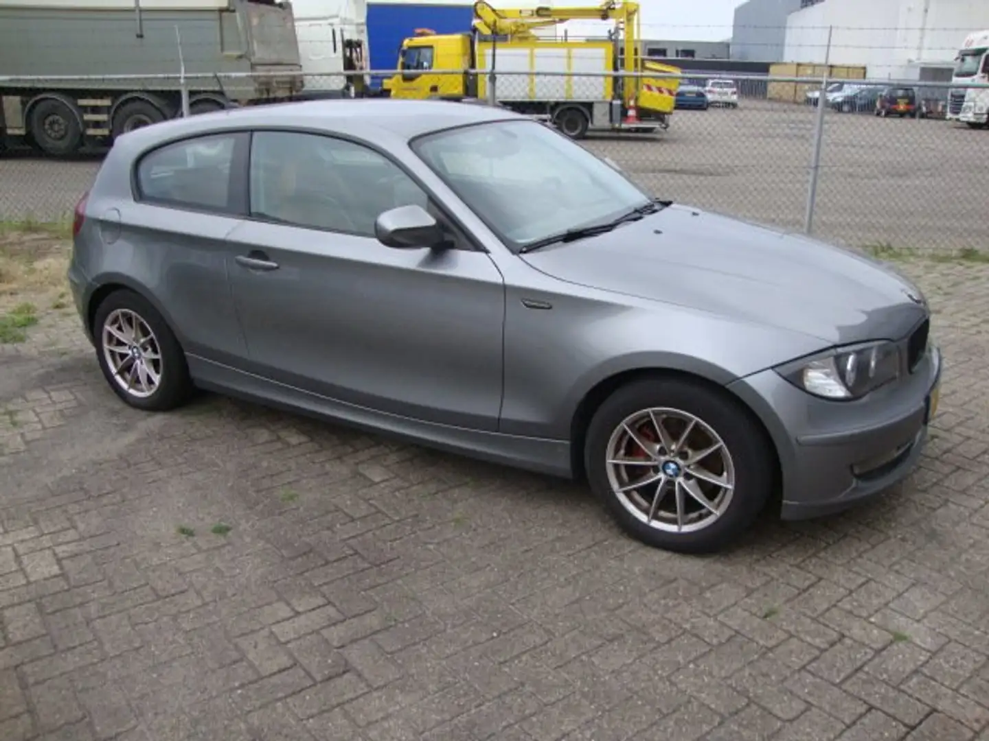 BMW 118 118 Executive - 1