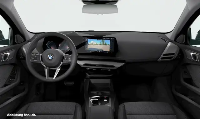 BMW 1 Series view 3