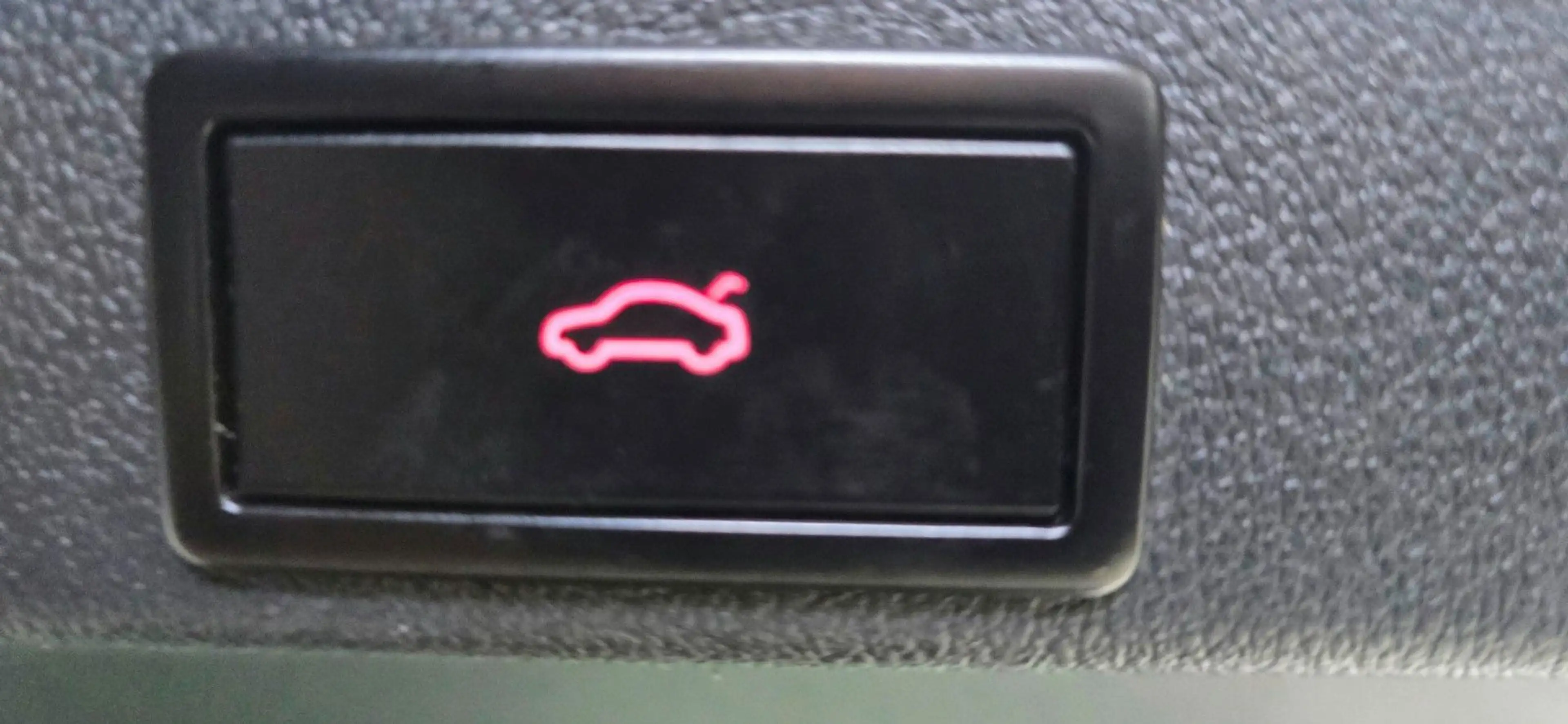 Skoda Octavia Combi RS*NAVI*ABSTAND*APPLE CARPLAY*DAB — photo 29
