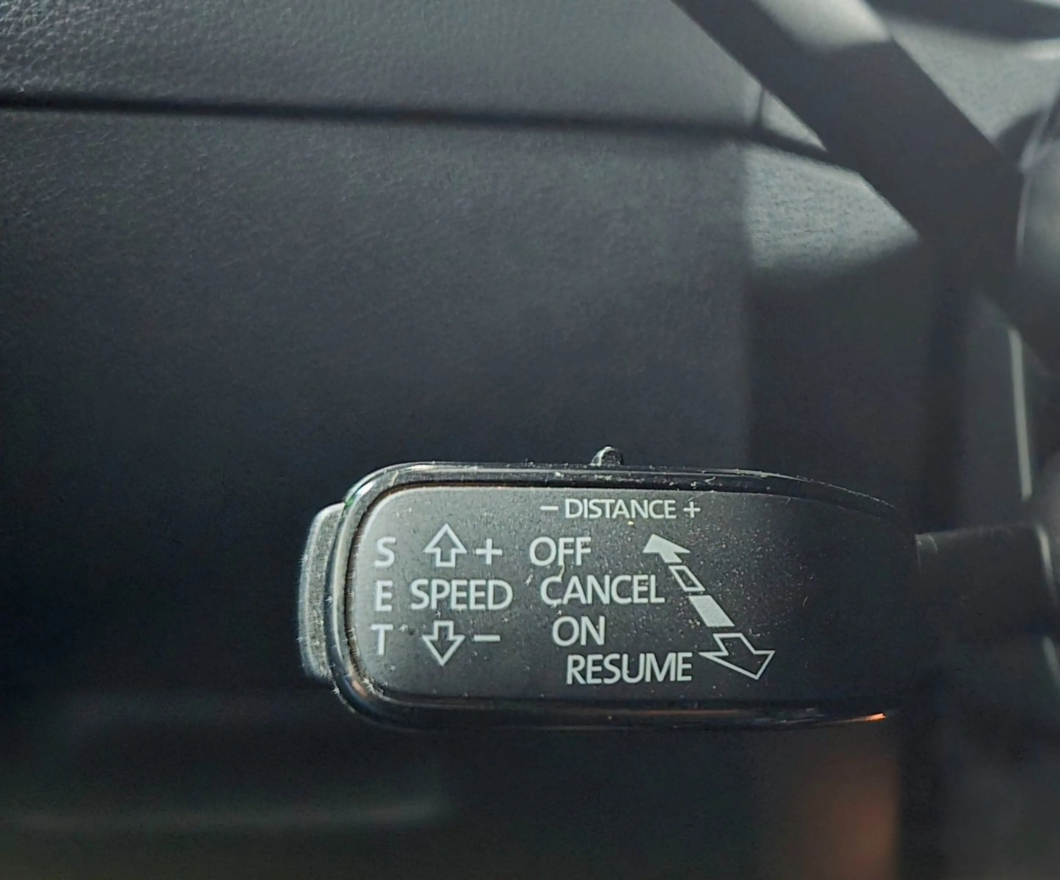 Skoda Octavia Combi RS*NAVI*ABSTAND*APPLE CARPLAY*DAB — photo 25