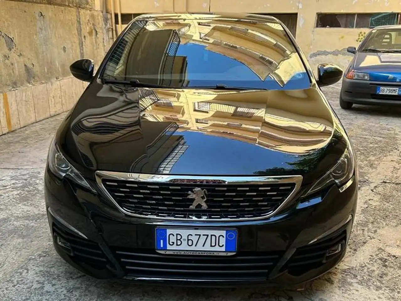 Peugeot 308 308 II 2018 5p 1.5 bluehdi Gt Line s — photo 1 of 11