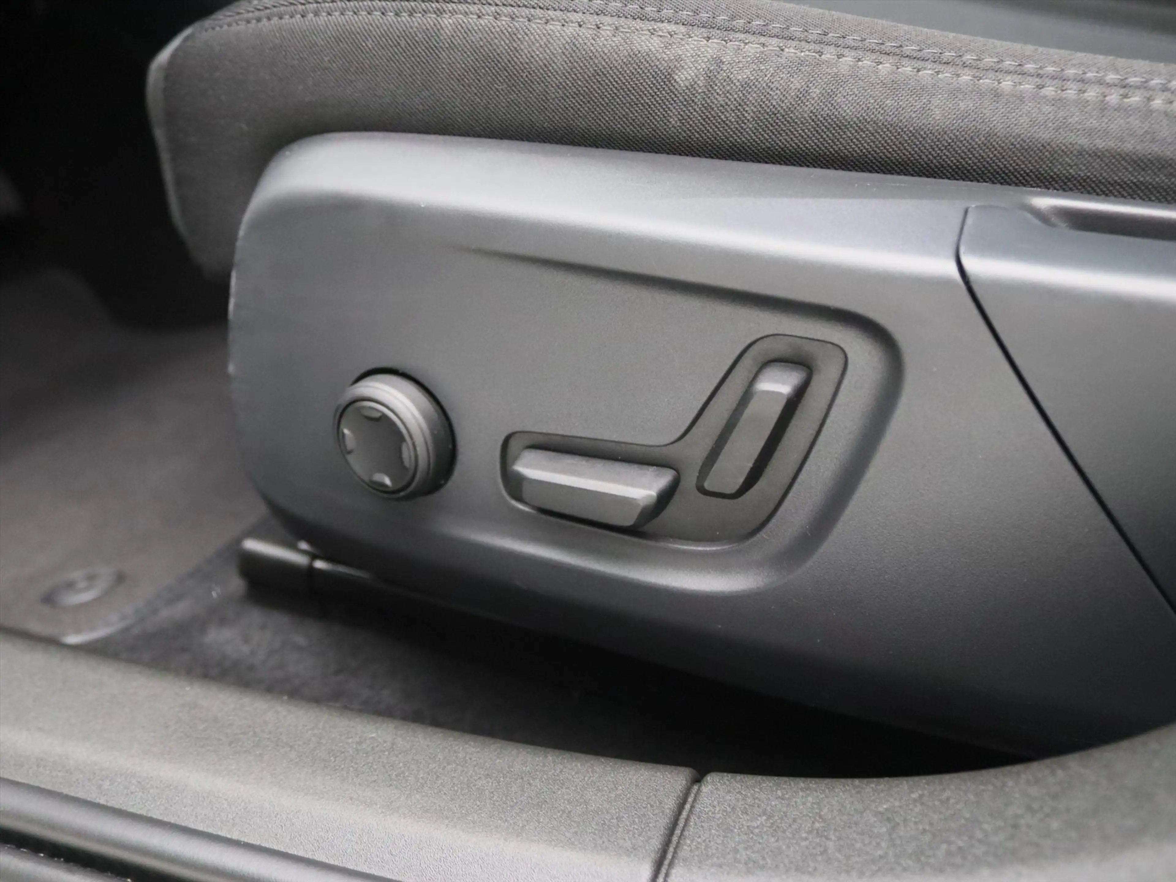 Polestar 2 Long Range Dual Motor 408PK 78kWh 93.1% SoH [ PILO — photo 20