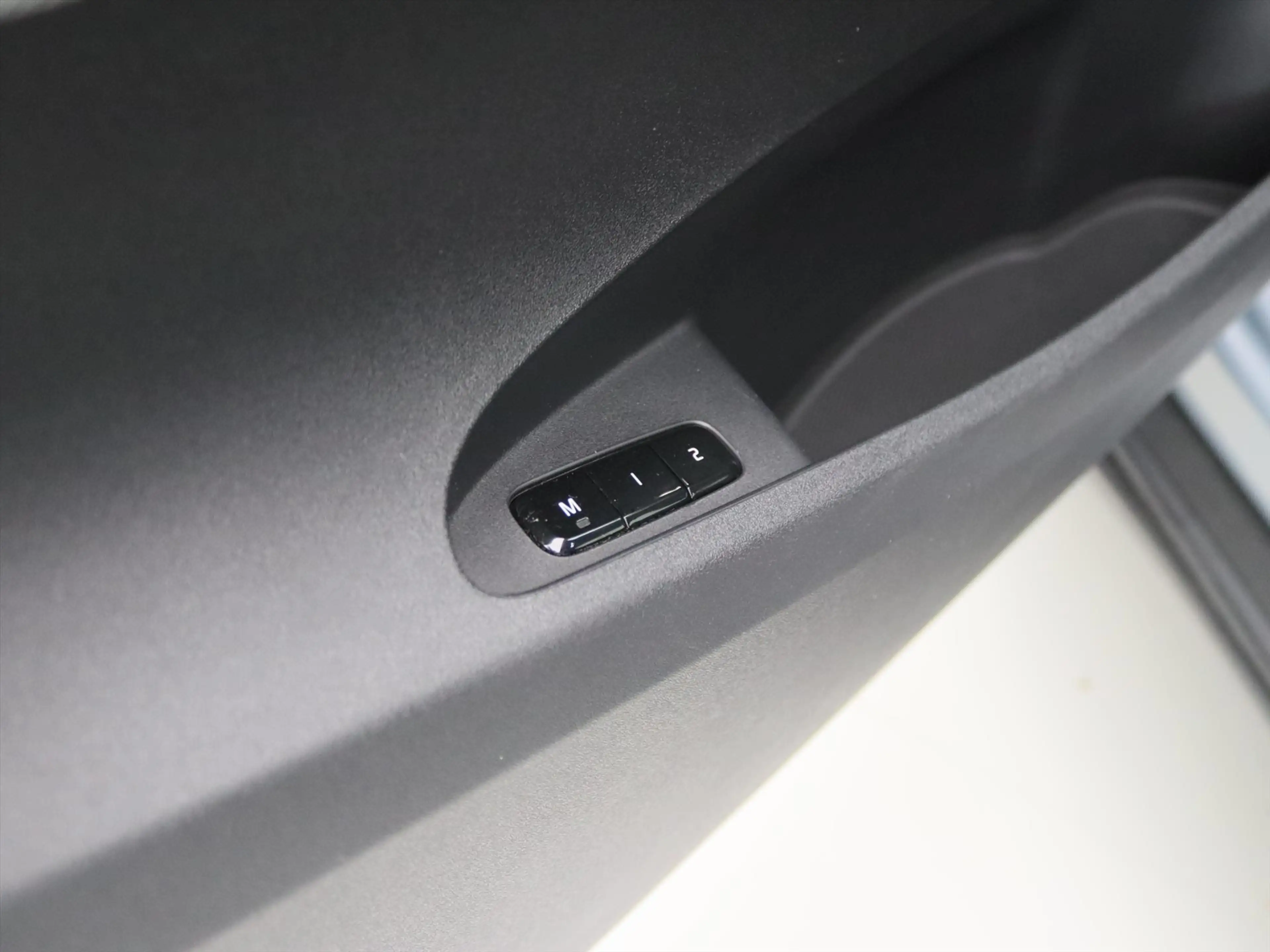Polestar 2 Long Range Dual Motor 408PK 78kWh 93.1% SoH [ PILO — photo 22