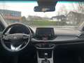 Hyundai i30 1.6 YES! Automatik / Kamera / Navi Gris - thumbnail 4