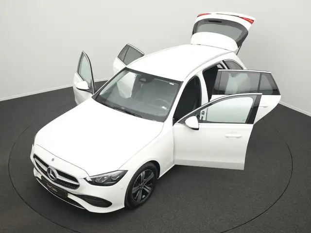 Mercedes-Benz C-Class view 14