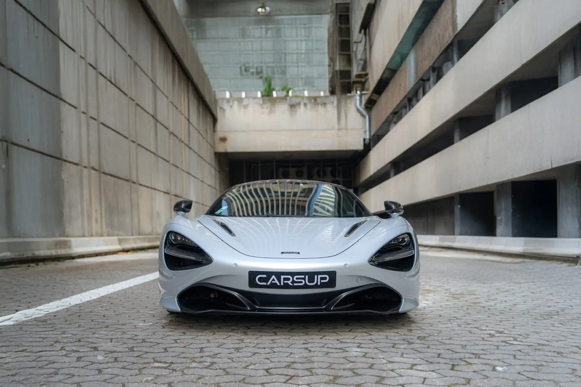 맥라렌 720S 720 Sport Coupe 2018 화이트 사진 8