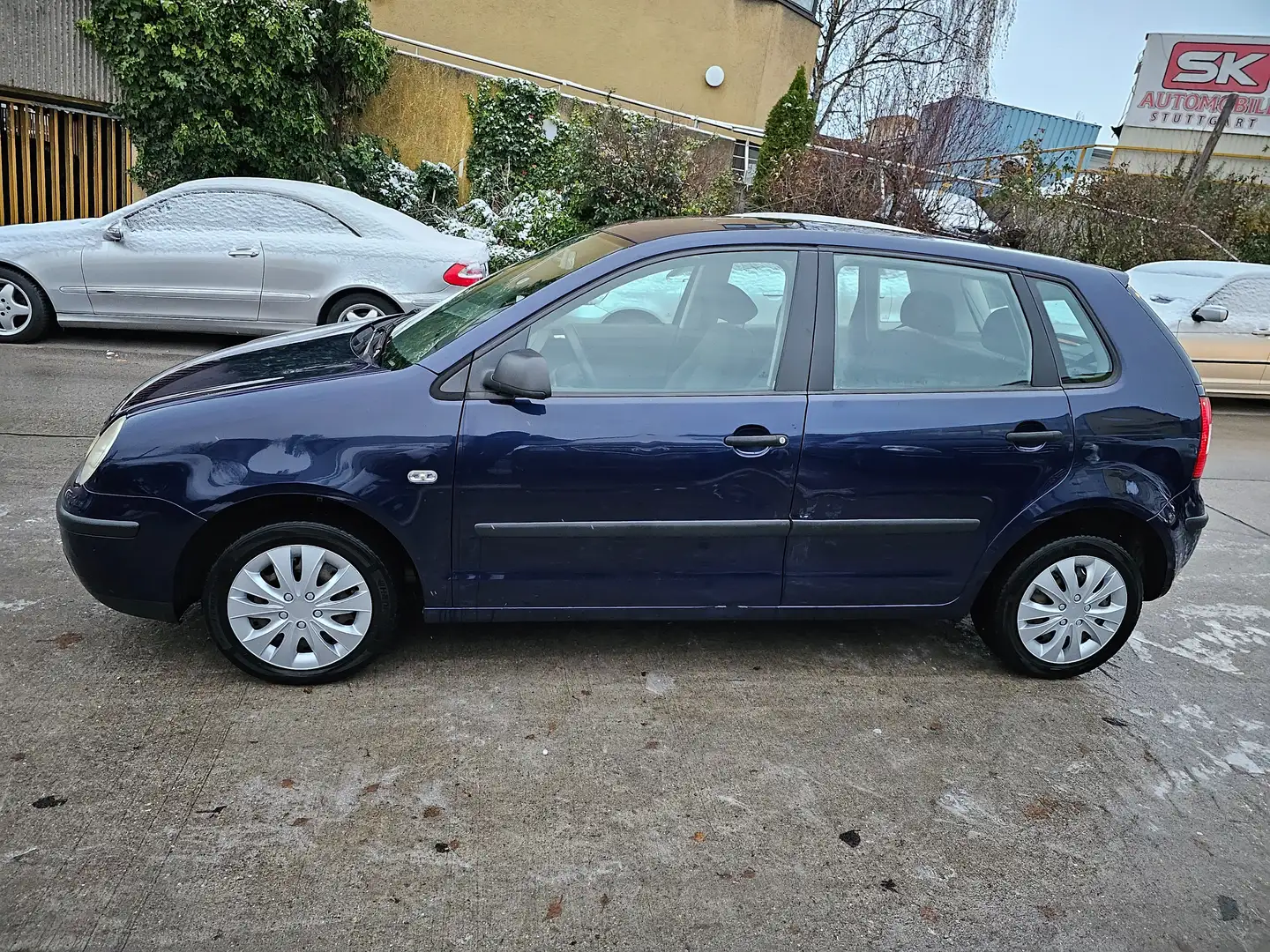 Volkswagen Polo 4-Türig  Mit Neue TÜV&AU Blau - 2