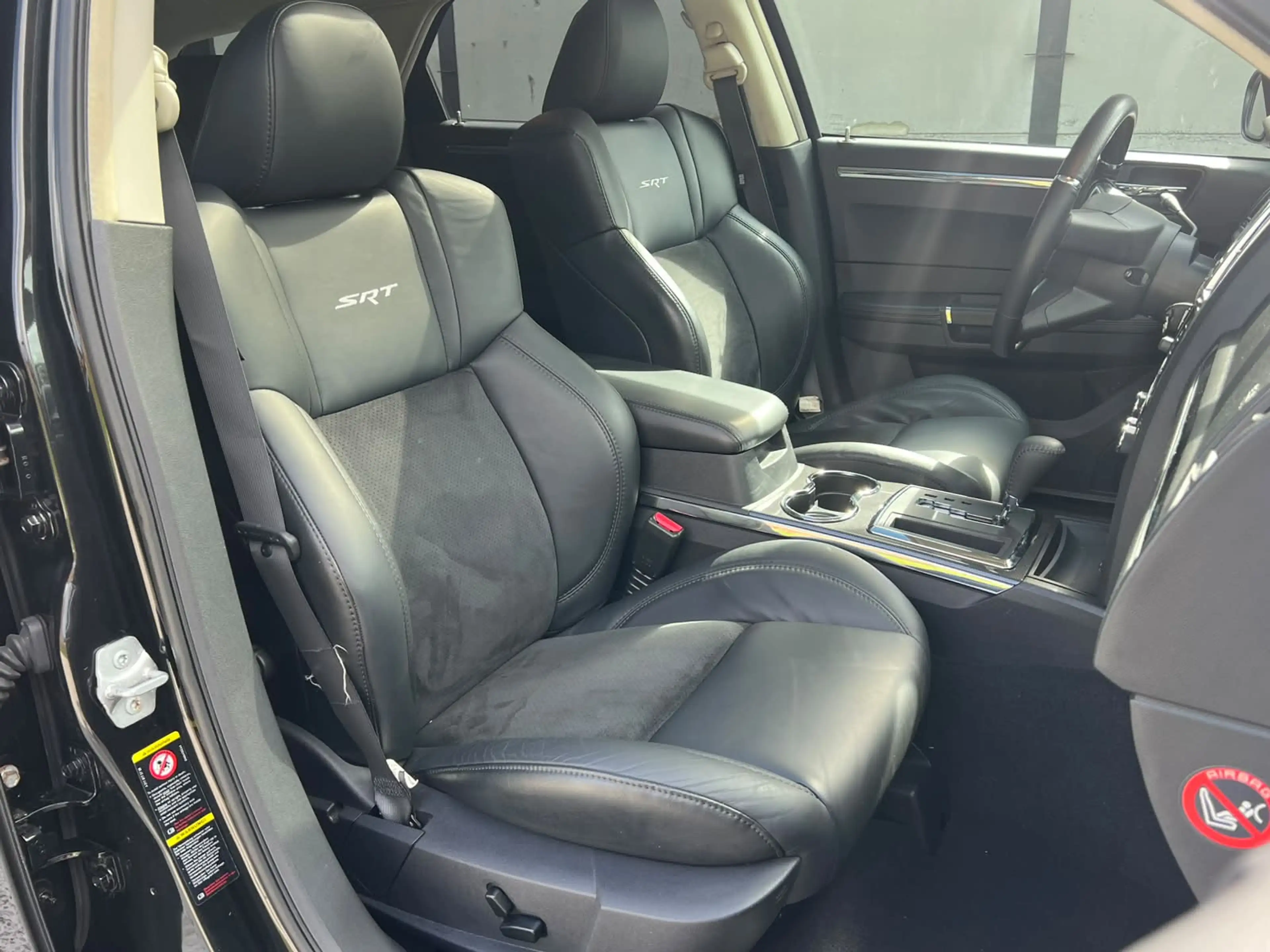Chrysler 300C 300 C Touring *** SRT DESIGN *** 1er Propriétaire *** — photo 15