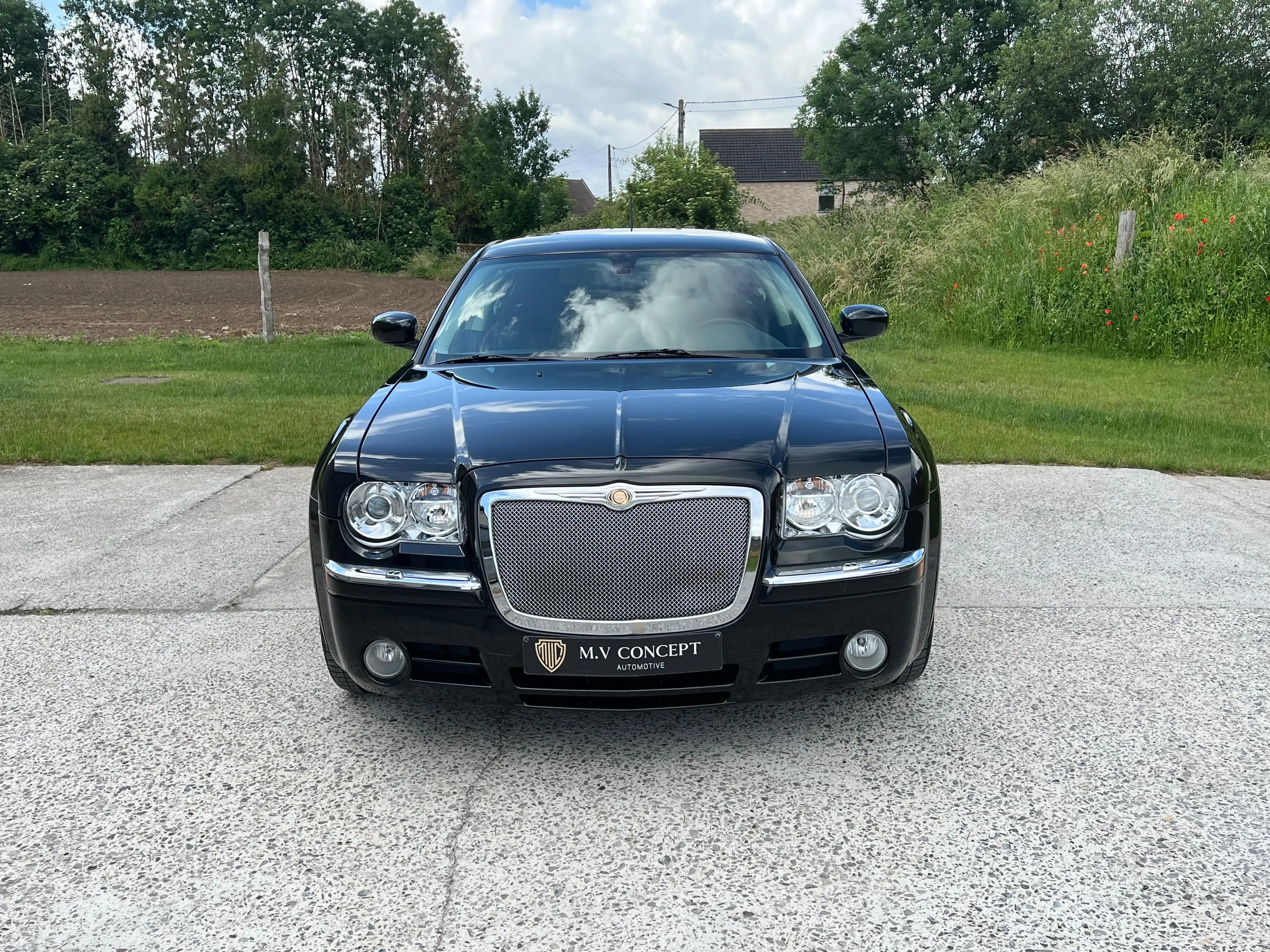 Chrysler 300C 300 C Touring *** SRT DESIGN *** 1er Propriétaire *** — photo 2