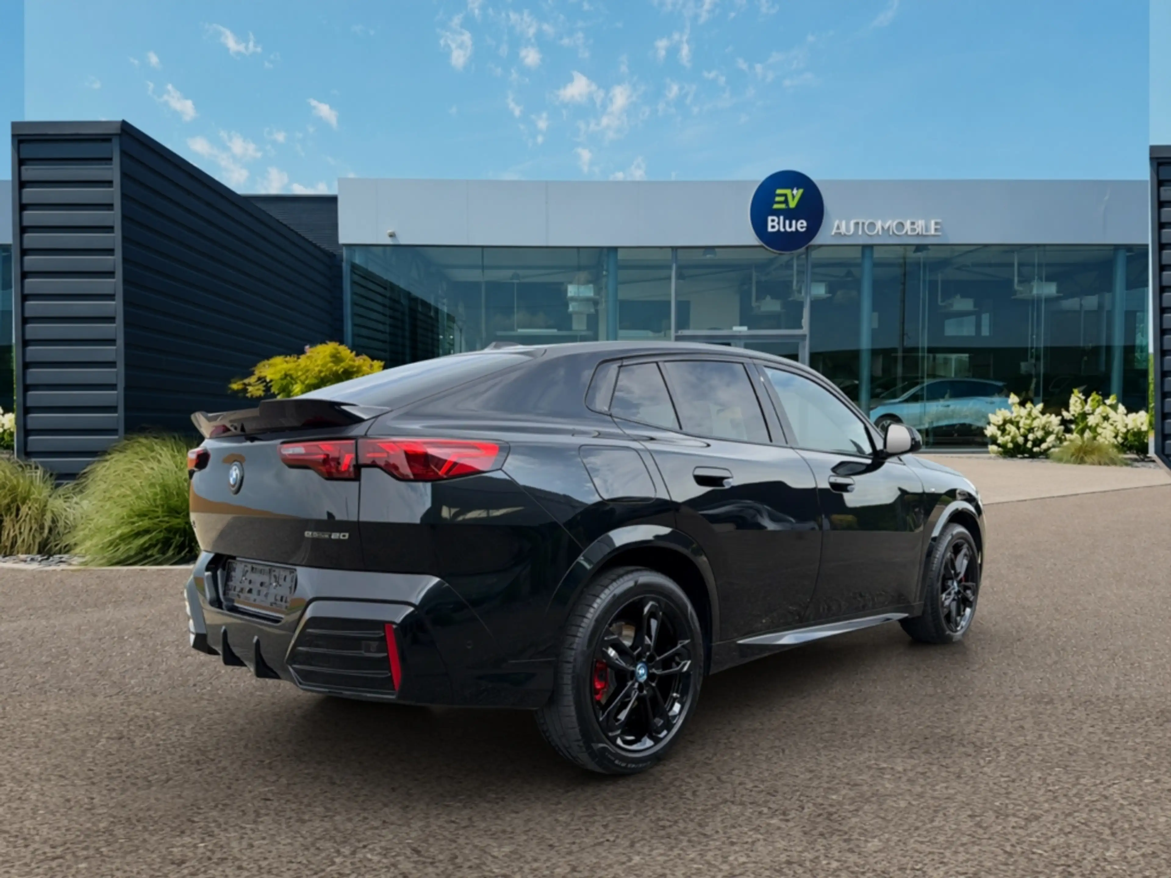 BMW iX2 eDrive20 M SPORT PRO 66.5 kWh M SPORT - HUD - — photo 6