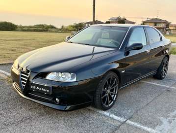 3.2 V6 24v Distinctive