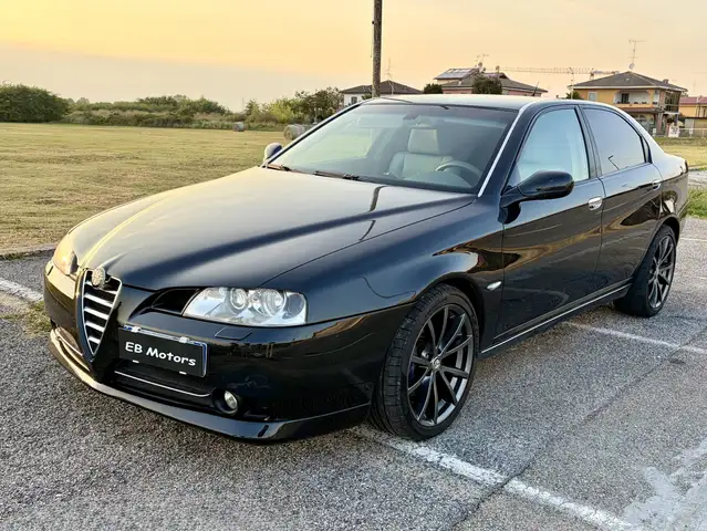 Alfa Romeo 166 3.2 V6 24v Distinctive