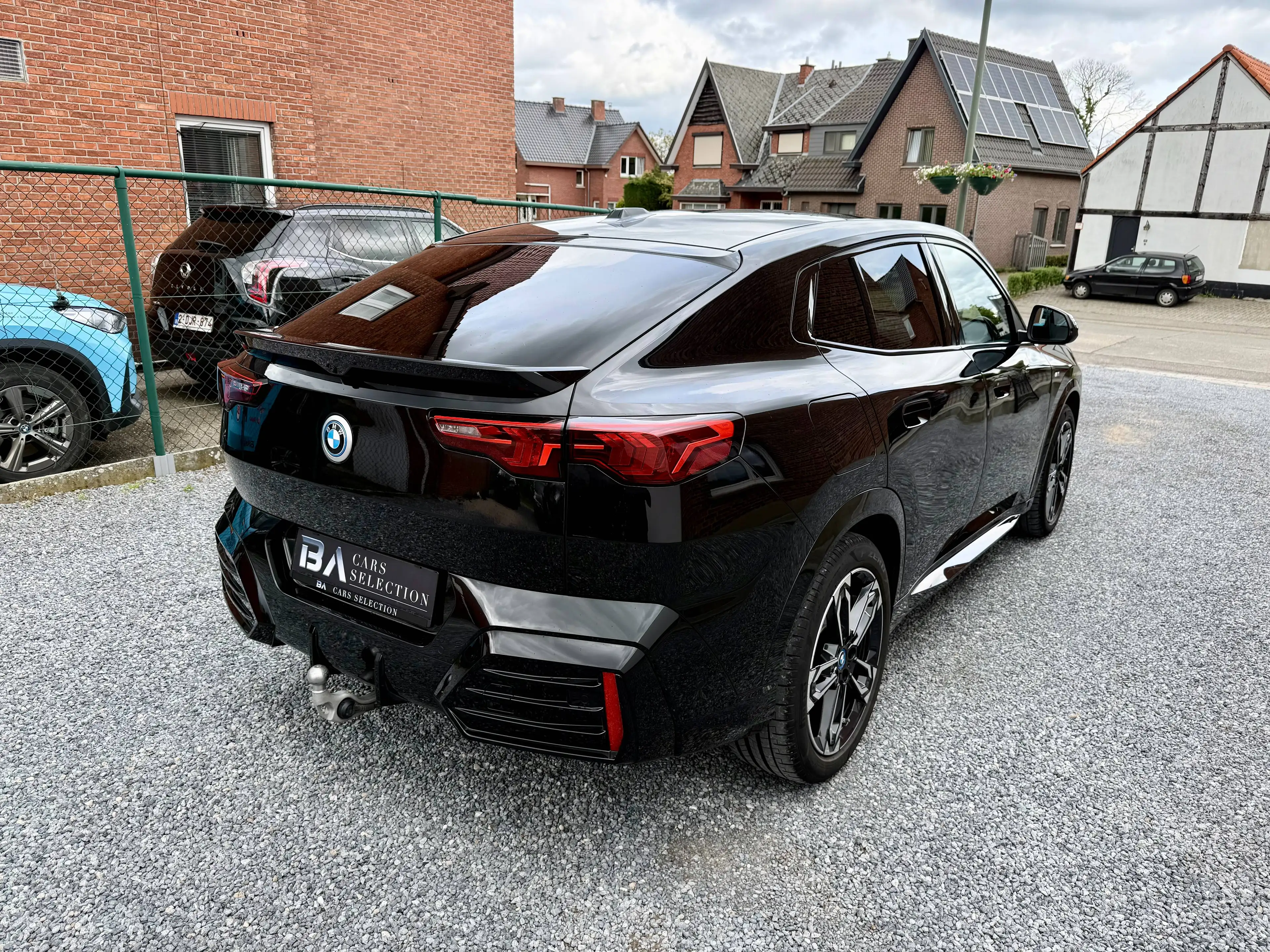 BMW iX2 66.5 kWh eDrive20 M Edition | Massage! | Harman Kardon | Pano! — photo 6